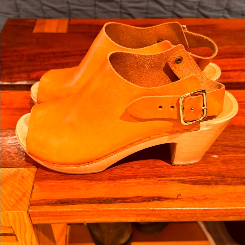 BRYR clogs size 37 some minor wear